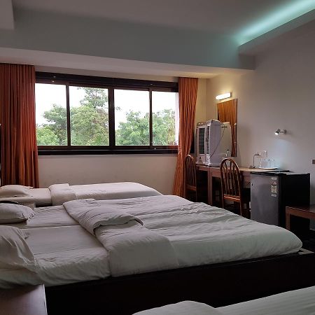 Bisu Hotel & Resorts Khed (Ratnagiri) Exterior photo