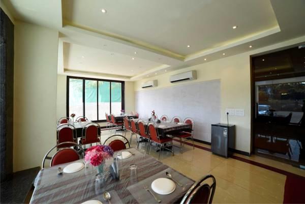 Bisu Hotel & Resorts Khed (Ratnagiri) Exterior photo